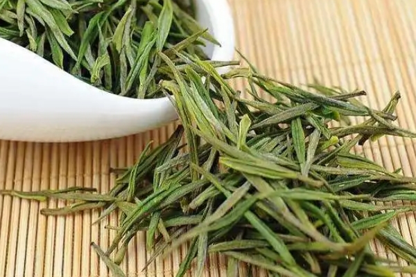 福鼎白茶贵不贵，价格从几百到几千元不等