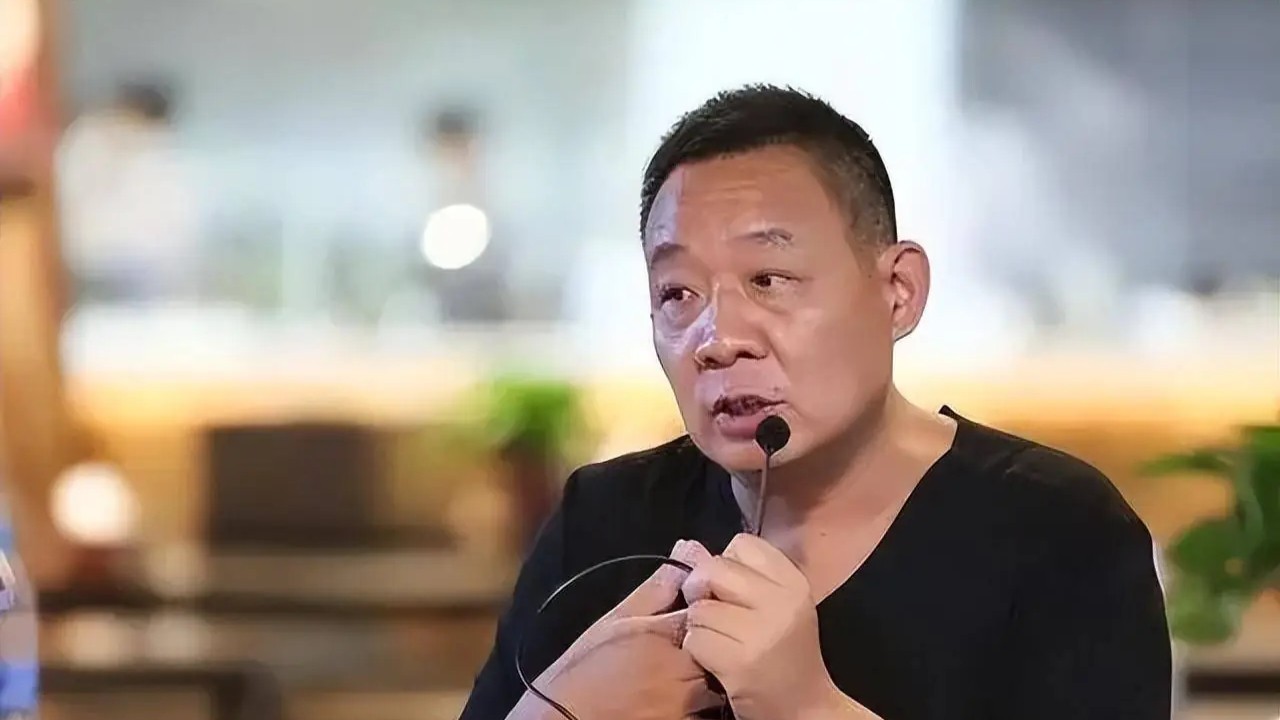 一月3w！胖东来工资表上热搜，我绷不住了！